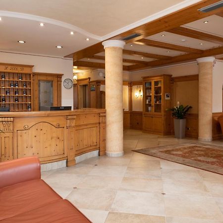 Beverly Alps Hotel & Spa Pinzolo Zewnętrze zdjęcie