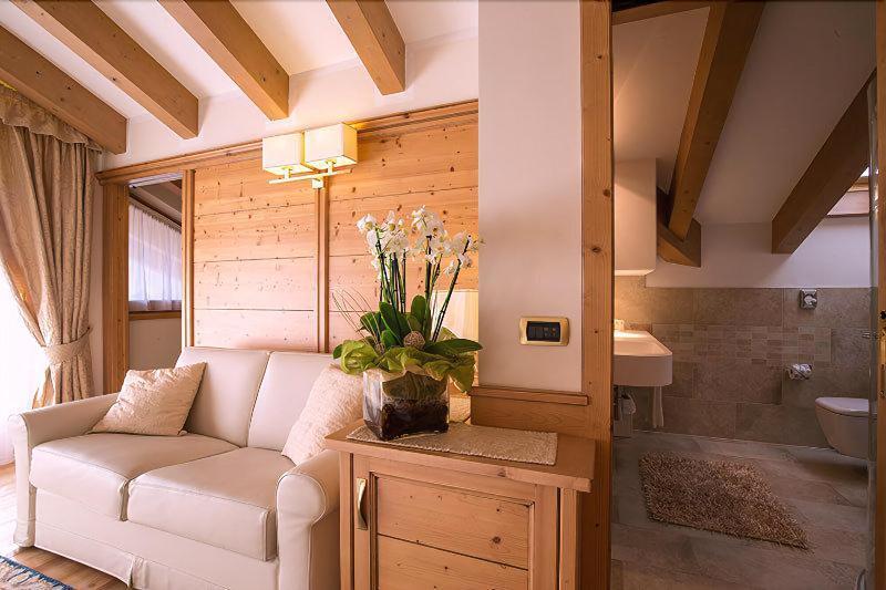 Beverly Alps Hotel & Spa Pinzolo Zewnętrze zdjęcie