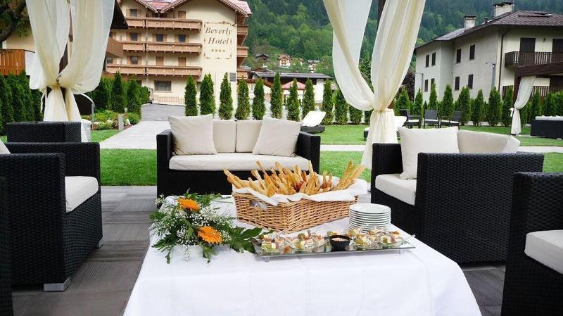 Beverly Alps Hotel & Spa Pinzolo Zewnętrze zdjęcie