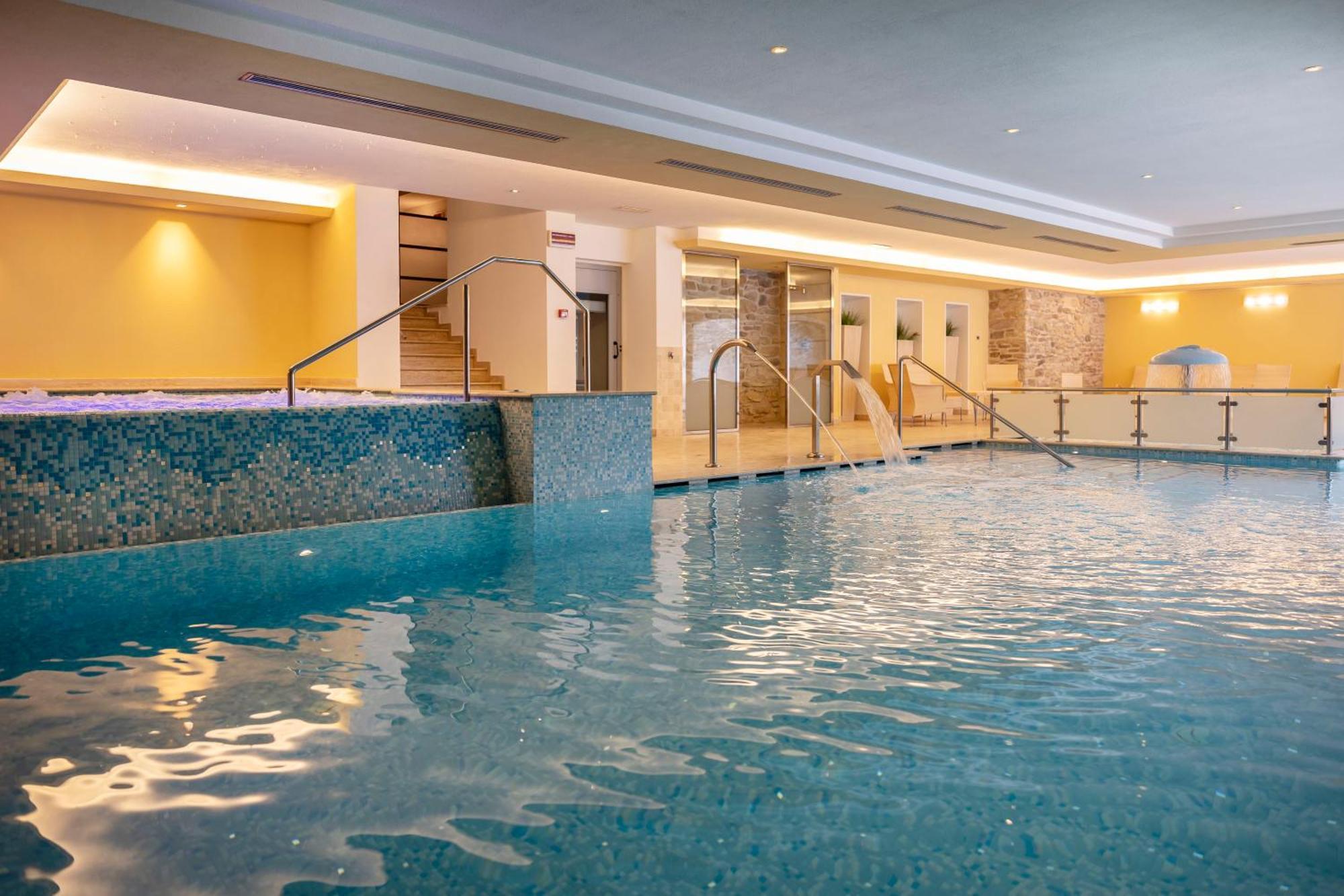 Beverly Alps Hotel & Spa Pinzolo Zewnętrze zdjęcie