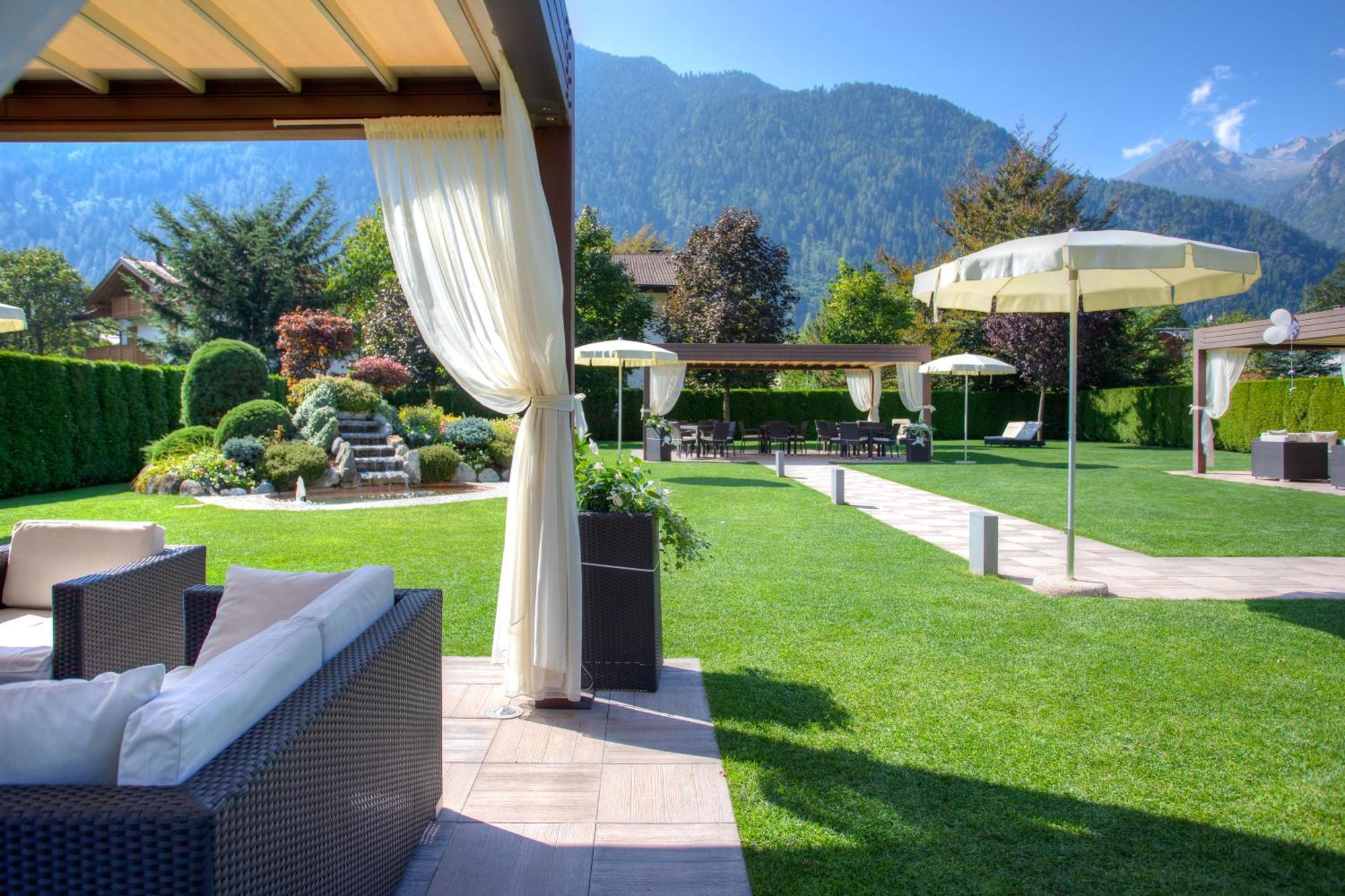 Beverly Alps Hotel & Spa Pinzolo Zewnętrze zdjęcie