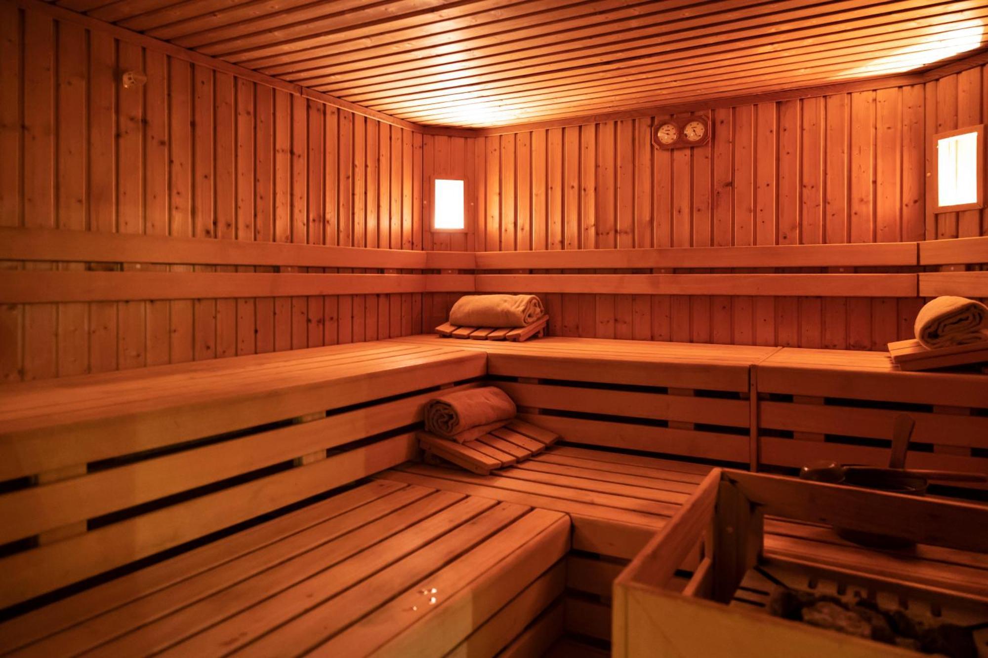 Beverly Alps Hotel & Spa Pinzolo Zewnętrze zdjęcie